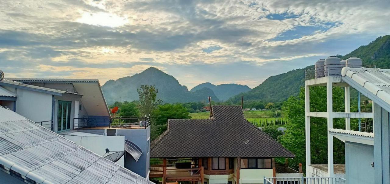 1St House Of Happiness At Khao Yai 1-4 Bed Open 1 Bedroom For Each 2 Adults Pak Chong 外观 照片