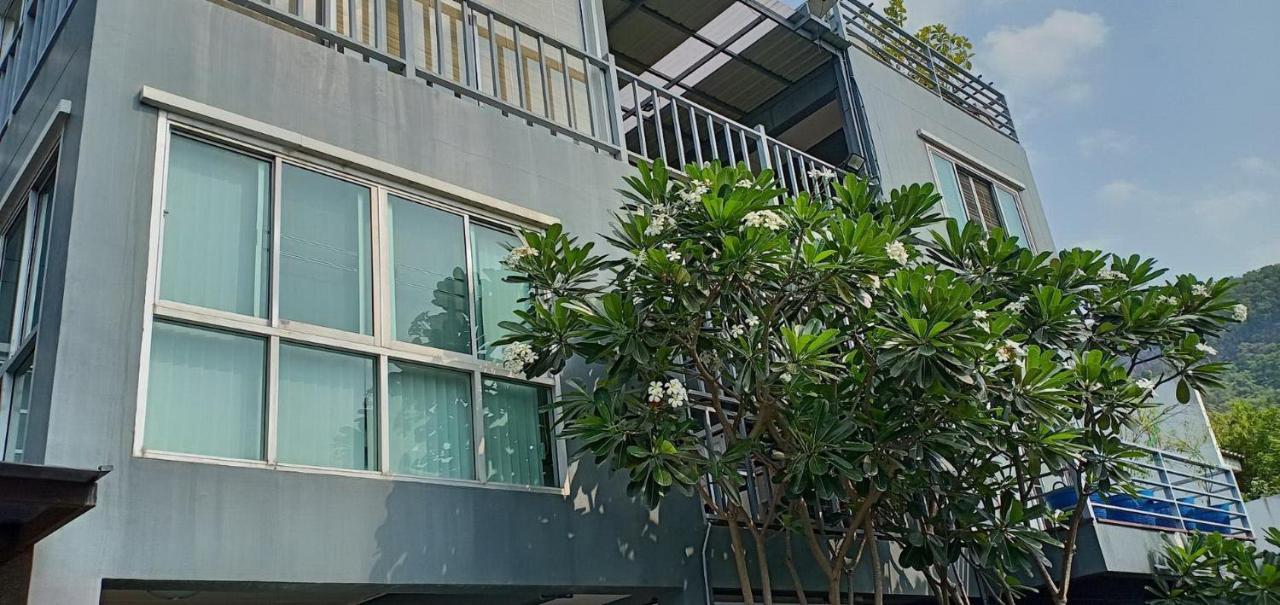 1St House Of Happiness At Khao Yai 1-4 Bed Open 1 Bedroom For Each 2 Adults Pak Chong 外观 照片